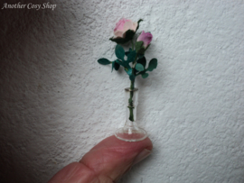 Dollhouse miniature glass vase with roses in 1" scale