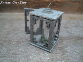 Poppenhuis miniatuur lantaarn schaal 1;12