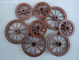 Dollhouse miniature  wagon wheel