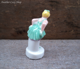 Statue pin-up girl mini dress