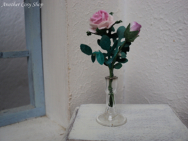 Dollhouse miniature glass vase with roses in 1" scale