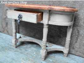 Dollhouse miniature console table in 1" scale