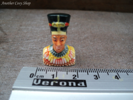 Nefertiti bust