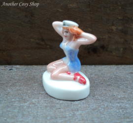 Statue pin-up girl in sailor outfit