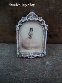 Dollhouse miniature painting ballerina in 1"scale
