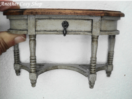 Dollhouse miniature console table in 1" scale