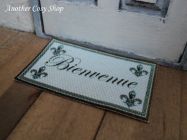 Dollhouse miniature doormat 'Bienvenue' 1"scale