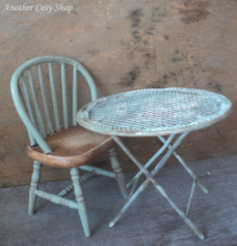 Garden table in French style