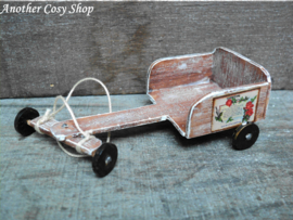 Dollhouse miniature go-kart in 1" scale