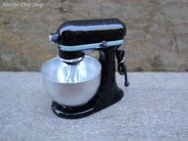 Dollhouse miniature  stand mixer in 1" scale