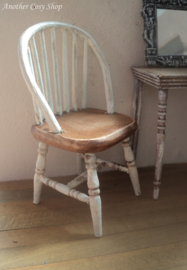 Dollhouse miniature stick back chair white 1" scale