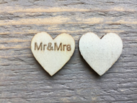 Mini houten hartjes Mr & Mrs, per 10 stuks.