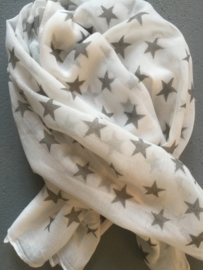 Sjaal wit met grijze sterren. 