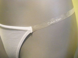 Calvin Klein string transparant S wit