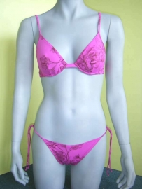 Oceano by La Perla Fuchsia maat 38B of 40B