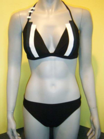 Parah bikini 1977 42C