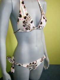 bloemenprint bikini wit UK16 - EU44