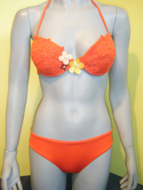 Raffaela d'Angelo bikini broekje Mango S