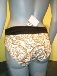 Baku Versaille bikini 40C