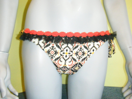 Raffaela d'Angelo bikini broekje Africa L