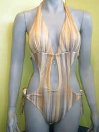 Beyond monokini 34 36