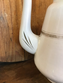 Emaille koffiekan met schaatshandvat