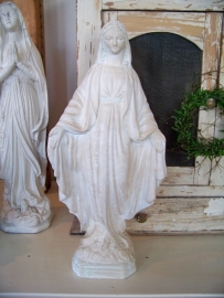 Wit Mariabeeld