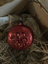 Oude glazen kerstbal klok