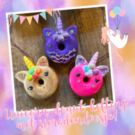 Kinderfeestje * Donut-squishy-ketting met sieradendoosje! *