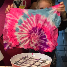 Kinderfeestje * Tie Dye Shirt! *