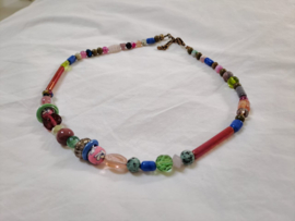 Kleurmix korte ketting