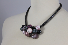 Roze | zwart korte ketting