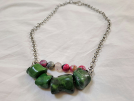 Groen | roze korte ketting