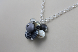Grijs | zilver | zand korte ketting