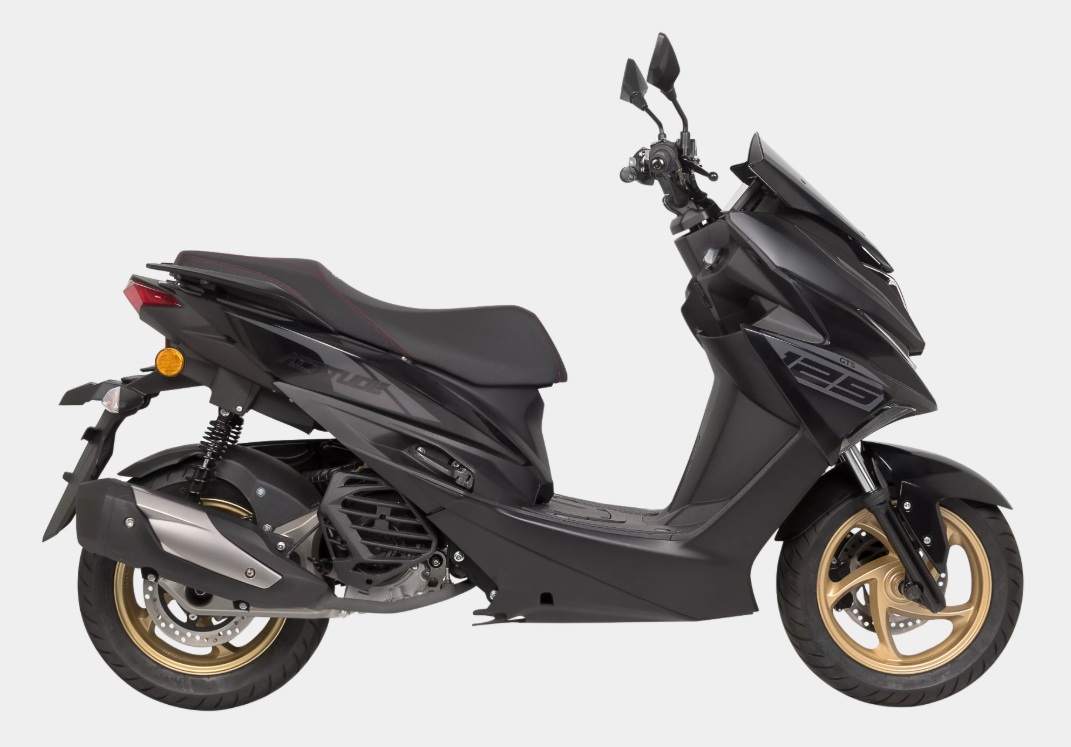GTS Attitude (125cc) - Kleur: zwart