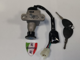 Turbho RS-50 (Pisa) - Slotenset Contactslot compleet met 2 sleutels (VAK D-40)