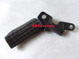 19 - voetsteun links (VAK B-83 + C-95)