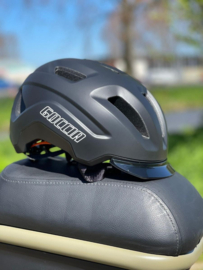 AGM Goccia - Helm (voor de snorscooter)
