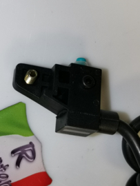 GTS HL 3.0 - Remlichtschakelaar LINKS (B-147)