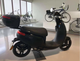 Ecooter E2 - Topkoffer GLANS ZWART (13P6136)
