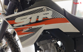 Razzo Stroffroad (STR) 50 - Tankkap LINKS (2013-2015) - (ZWART) - LET OP: type 2 !!!