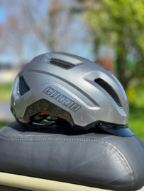 AGM Goccia - Helm (voor de snorscooter)
