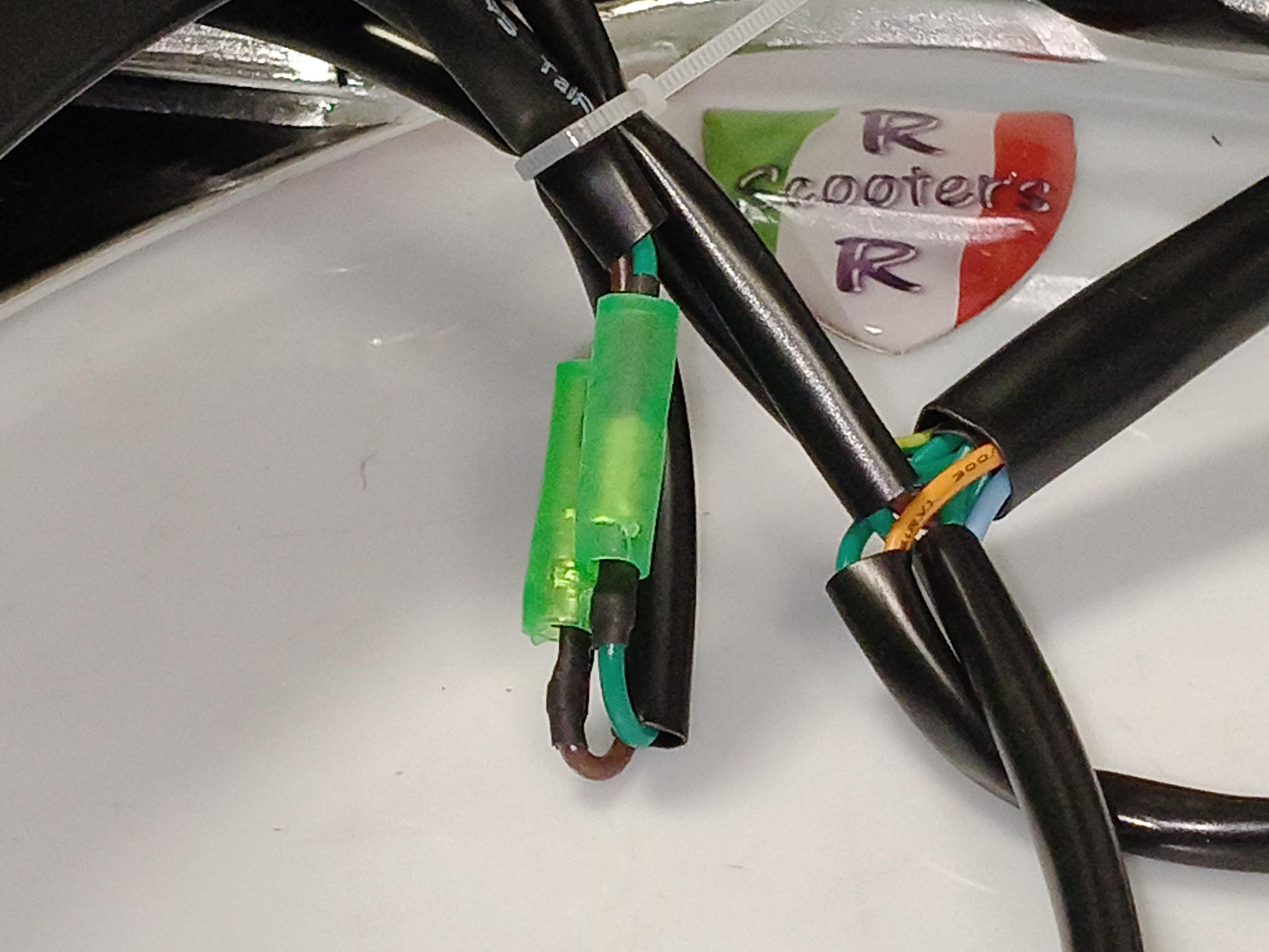 AGM R8 - Achterlicht compleet