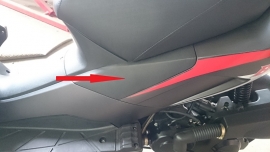 VOM  - Xrace/F22 - Plaat LINKS t.h.v. het zadel (VAK Z 60-4)