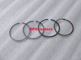 11 - Zuiger 50 CC + Zuigerveren set + Pistonpen + 2x Borg ring pistonpen (VAK B-102)