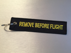 Remove Before Flight Sleutelhanger Zwart / Geel