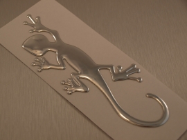 Chrome 3D Gekko sticker.