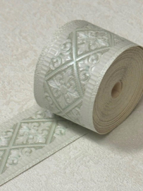 Groene klassieke behangrand met ornamenten 3,5 cm – 5 meter lang