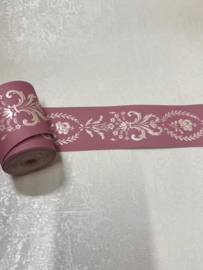 Oud roze sierlijke behangrand 5,8 cm breed – 5 meter lang