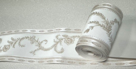 Creme rand bloemen klassiek
